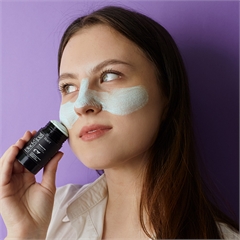 Маска-стик против акне и черных точек