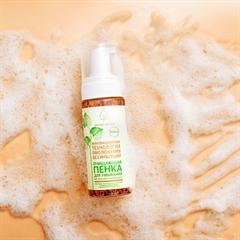 Очищающая пенка для умывания лица, шеи и зоны декольте (с комплексом растительных стволовых клеток)